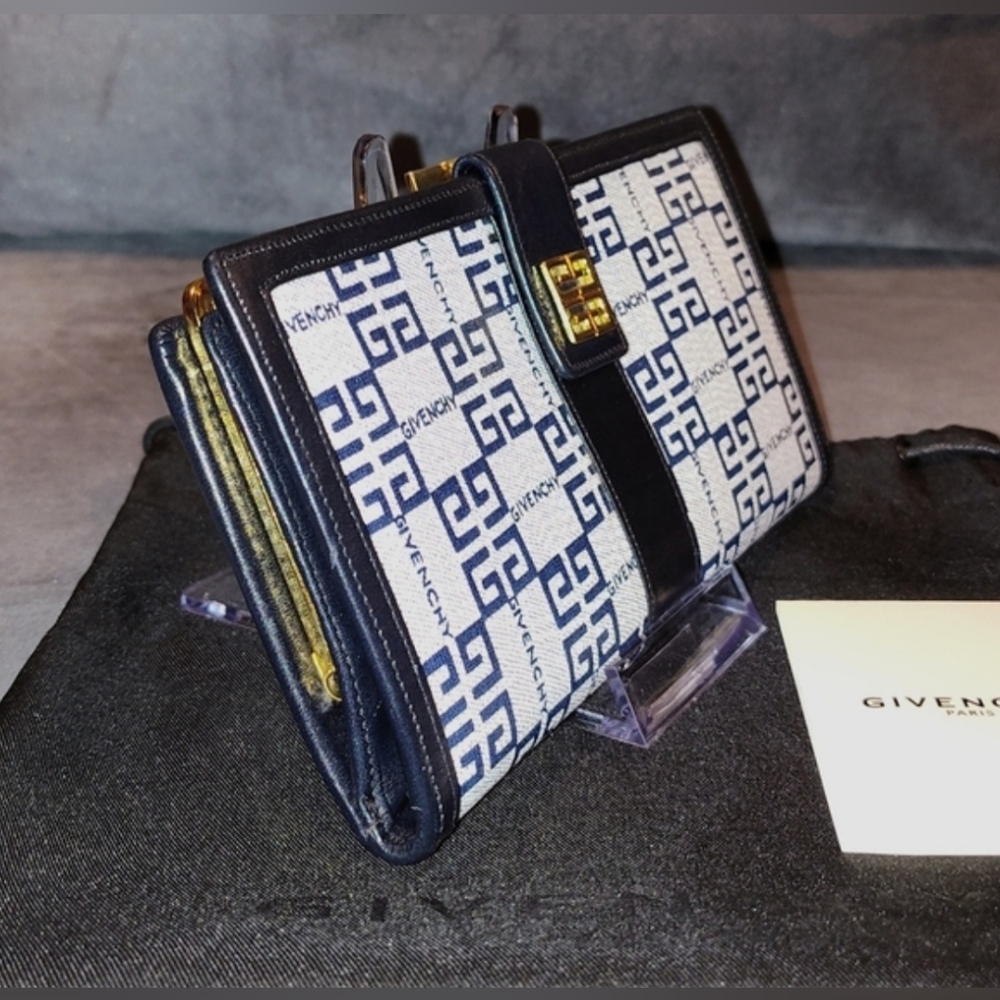 NWOT VINTAGE GIVENCHY NAVY BLUE MONOGRAM BI-FOLD SNAP LONG WALLET WITH DUSTBAG - Picture 8 of 14
